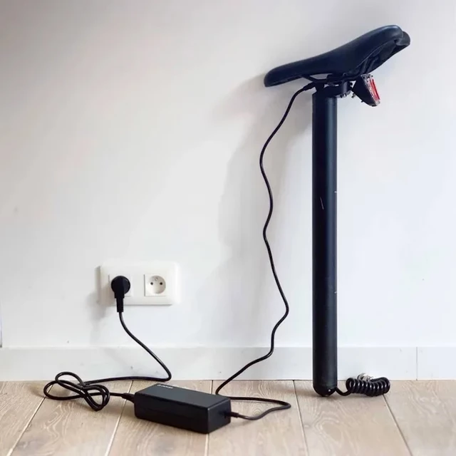 Skládací elektrokolo EOVOLT City 4-Speed 16" - 2.jakost