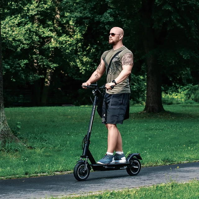 Elektrická koloběžka W-TEC Lambreto Max 10" - 2.jakost