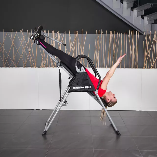 Autotrakční lehátko inSPORTline Inverso - černá