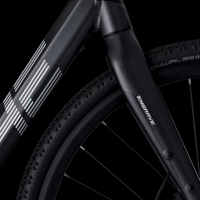 Gravel elektrokolo 4EVER ENGRAVE FLAT 28" - velvet/metal bronze