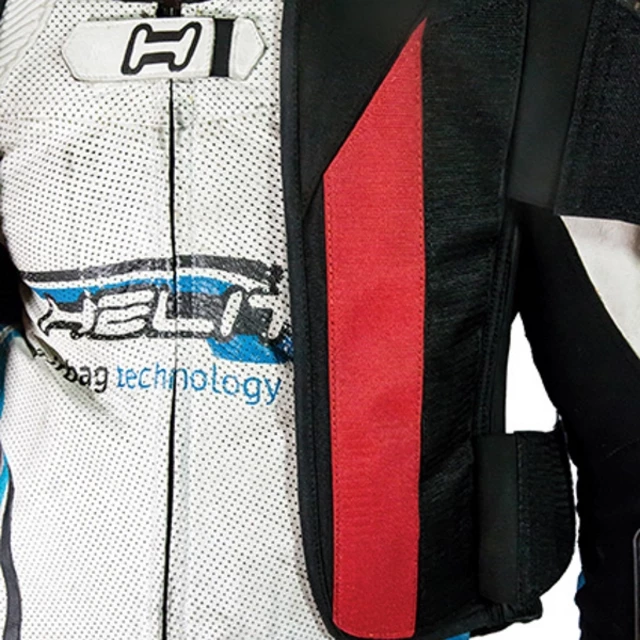 Závodní airbagová vesta Helite GP Air 2, mechanická s trhačkou - černá